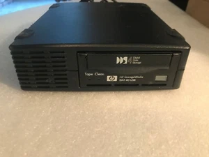 HP DAT 40 gb SCSI LVD EXTERNAL TAPE DRIVE DW003-60005 DDS4 - Picture 1 of 3