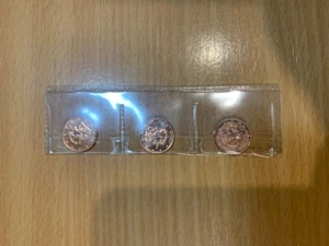 FINLAND 2000 - 1X3  1-CENT  COINS UNC - Picture 1 of 3