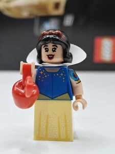 NEW Disney Snow White Custom Lego Minifigure 43222 - Picture 1 of 3