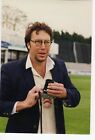 Original Press Photo Cricket Essex Derek Pringle with camera 1993 (2)