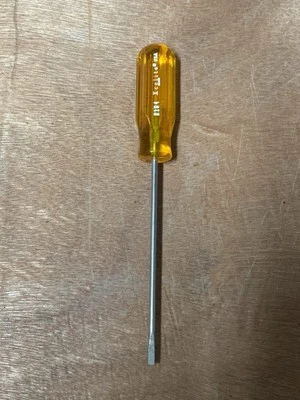 Vintage Xcelite USA  R184 1/8" Vanadium Steel Blade Screwdriver Slotted L 6 1/2" - Image 1 of 2