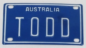 TODD NOVELTY NAME MINI TIN AUSTRALIAN LICENSE NUMBER PLATE - Foto 1 di 1