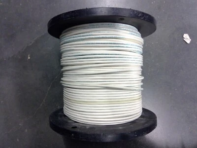 Cable Coleman 99969 20AWG RG59/U CL2P Cable 630 pies **Envío gratuito** Foto 1 de 3