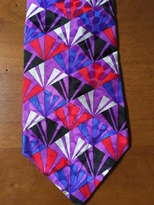 Cravatta seta viola CM 900 bianco blu rosso nero ventagli NUOVA 4" X 57" - Foto 1 di 5