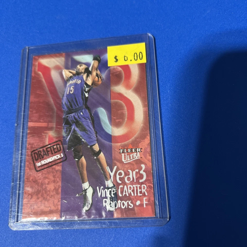 🔥2000-01 Fleer Ultra Basketball Year Three Vince Carter 9 YT RAPTORS🔥0128 - Image 1 of 4