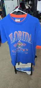 Florida Gators Team Edition Bekleidung Größe Medium 28x20 1/2 - SAUBER - Bild 1 von 6