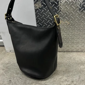 Vintage Coach Bucket Bag Black Glove-Tanned Leather Style 9085 USA Made 90s Rare - Picture 1 of 17