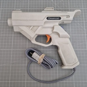 Official Light Gun for Sega Dreamcast - Picture 1 of 2