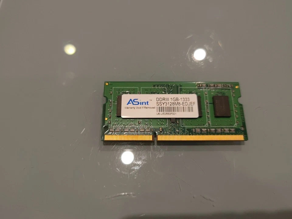 RAM SODIMM DDR3 ASint 1 Go PC3-10600 1333 MHz Comme neuf, exp rapide - Bild 1 von 1