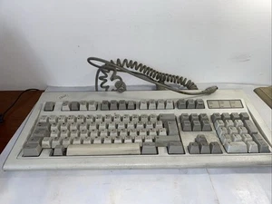 IBM Model M Keyboard - Afbeelding 1 van 6