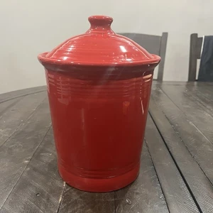 Fiesta Ware Scarlet Red Canister CROCK Lid 10” Homer Laughlin Pottery - Picture 1 of 8