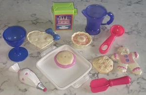Mattel Fisher Price SWEET MAGIC Kitchen Baking Utensil Cookies Pan Play Food Lot - Picture 1 of 4