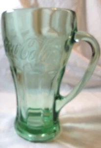 Taza de vidrio de Coca Cola en relieve verde vintage mango vidrio grueso pesado coleccionable - Imagen 1 de 12