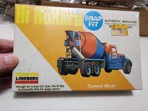Lindberg Snap Fit Cement Mixer Truck - Picture 1 of 5