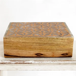 Joyero de madera vintage hecho a mano India incrustación decorativa tapa almacenamiento baratija - Imagen 1 de 4