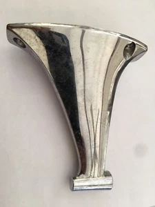 Original RH outside rearview mirror bracket ONL for 1967-72 Chevrolet/GMC pickup - Picture 1 of 7