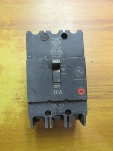 GE CIRCUIT BREAKER 3P, 70A, CAT# TEY370 ... C-85 - Picture 1 of 6