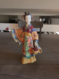 VTG 12" Chinese Wucai Porcelain Pottery Shi Wan Lady Fruit Basket Figurine - Picture 1 of 5