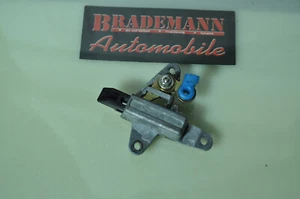 ALFA ROMEO 916 GTV Schließkeil Verschluß Handschuhfach Spider Batteriekasten - Picture 1 of 4