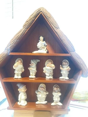 Lenox Showcase Collection SNOW WHITE & SEVEN DWARFS  With Display Shelf No Boxes - Image 1 of 4