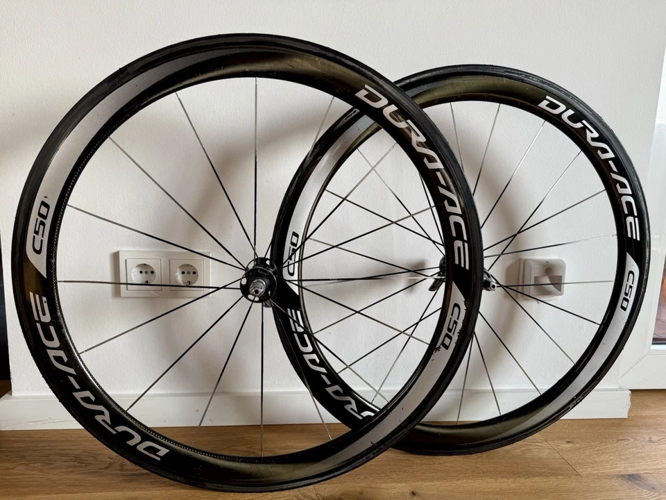 Shimano Dura Ace C50 WH-9000 tubular inkl. Schnellspanner - Bild 1 von 4