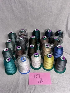 Isacord Embroidery Thread Lot of 20 Spools Assorted Colors 40 Wt 5000M Lot 18 - Picture 1 of 8