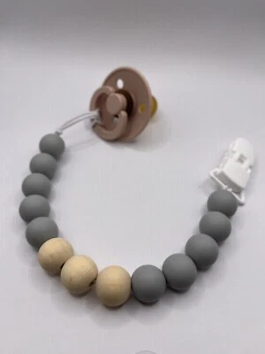 Pacifier Clip,Silicone Paci Clips Baby Gender Neutral, Wooden Bead - Image 1 of 4