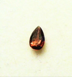 SEHR SCHÖNER 5 x 3 mm BIRNENSCHLIFF MOSAMBIK GRANAT - Bild 1 von 2