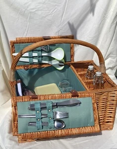 Large Wicker Picnic Basket, Room For 3 Bottles. Plus Contents - Picture 1 of 24