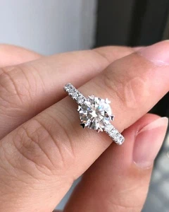 IGI Certified Lab Grown 1.25CT Round Cut Diamond Engagement Ring,3 Sided Shank - Picture 1 of 6