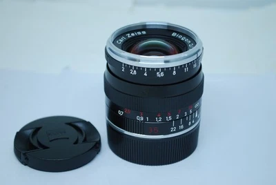 "NEAR  MINT "Carl Zeiss BIOGON T* 35mm F2 ZM Mount for Leica M Black #5842 - Image 1 of 4
