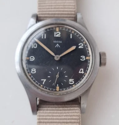 Record W.W.W. WW2 Dirty Dozen Military watch - Nato Dial  - Image 1 of 4