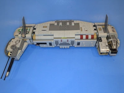 LEGO Star Wars: Resistance Troop Transporter Set 75140 Spaceship Only - No Figs - Image 1 of 4