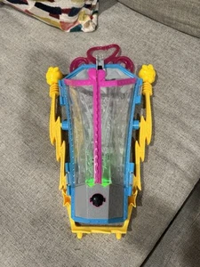 Monster High Puppe und Spielset Freaky Fusion Recharge Chamber funktioniert ohne Base. - Bild 1 von 5