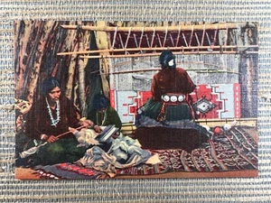 How Navajo Rugs Are Made Wool Weaving Indian Native American Linen Postcard  - Picture 1 of 2