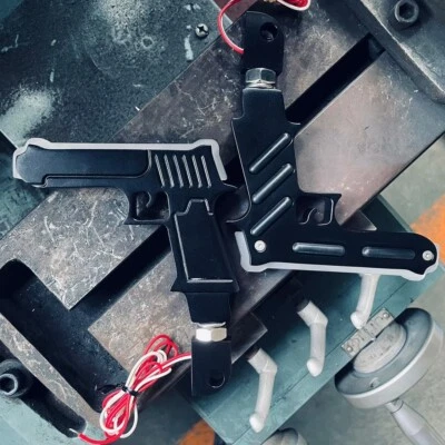 Par de clavijas anchas CNC negras estilo MX para Harley Dyna Fatboy Sportster Iron 883 Foto 1 de 4