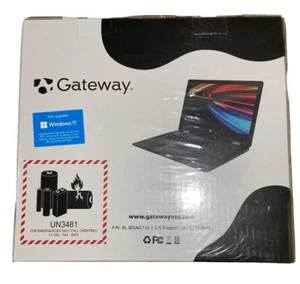Gateway Laptop - Picture 1 of 3