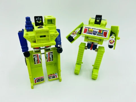 G1 LONG HAUL AND BONECRUSHER TRANSFORMERS (6L-786681) Cover