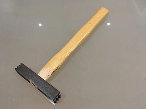 Martillo Bouchard de doble extremo de 20 mm x 20 mm de Stone Mason's / Carver - Imagen 1 de 1