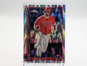 2025 Topps Chrome Mike Trout #100 Raywave Refractor Los Angeles Angels - Picture 1 of 2