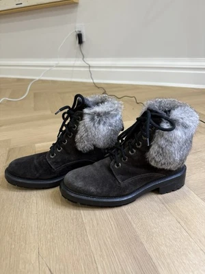 Bota de gamuza gris con cordones Aquatalia con piel. Mujer 6.5 Foto 1 de 4