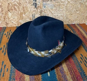 Cappello da cowboy vintage Stetson 3X castoro fascia in piuma nera 7 1/4 - Foto 1 di 14