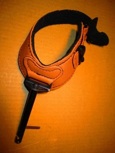 Tru-Fire Wrist Buckle Archery Bow Hunting Test Release Draw Length Check Trainer - Picture 1 of 5