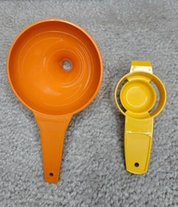 VTG Tupperware Lot; Funnel #1227-4 Harvest Orange & Yellow Egg separator 779 NOS - Picture 1 of 2
