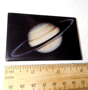 Saturno 6 planeta del sol Ata Boy imán vintage años 90 EE. UU. - Imagen 1 de 3