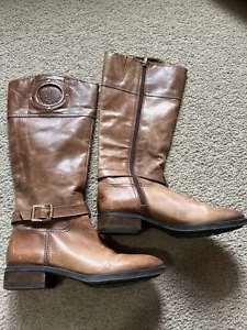 Vince Camuto VC-Phillie Distressed Tall Riding Boot Size 7M Brown Leather Logo - Picture 1 of 5