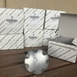 Tappo Carburante benzina Alluminio Originale 500 Abarth 695 595 NUOVO Punto - Imagen 1 de 3