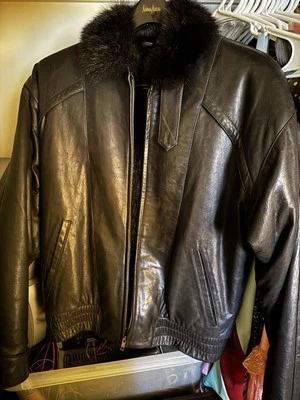Chaqueta de cuero vintage años 80-90 Neiman Marcus para hombre inserción zarigüeya de Nueva Zelanda Foto 1 de 4