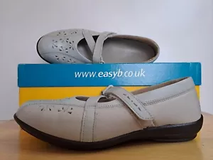 Easy B Ladies Shoes in Perth Light Blue & Light Grey Size 6 4E New in Box - Picture 1 of 16