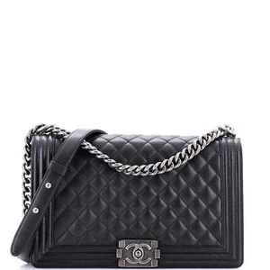 Chanel Boy Flap Bag Quilted Caviar New Medium - Picture 1 of 7